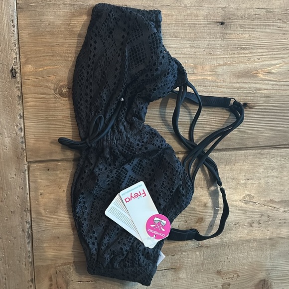 Freya Black Textured Bikini Top, New w Tag, Size M (34D) - Picture 5 of 5